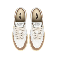 Scarpe Uomo Autry Medalist Low Pelle Bianca Suede Antilope