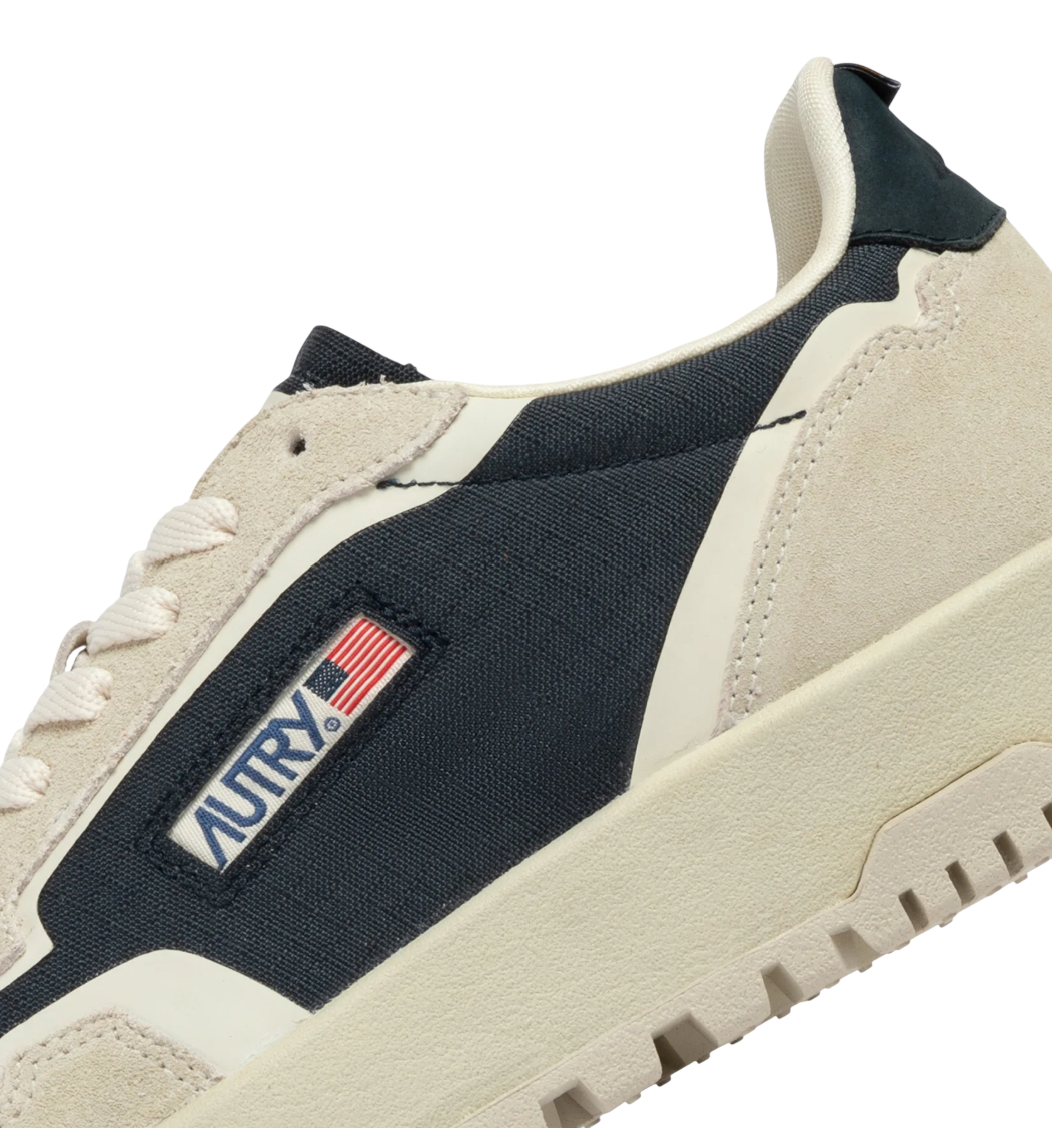 Scarpe Uomo Autry Wildpace Low In Cordura e Suede Bianco e Space Blu
