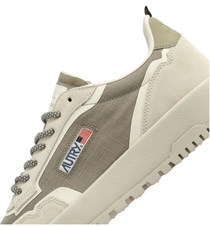 Scarpe Uomo Autry Wildpace Low In Cordura e Suede Elmond e Bianco