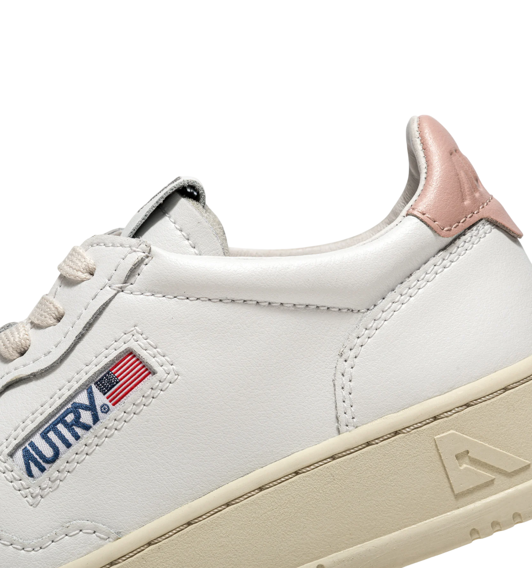 Scarpe Donna Autry MEDALIST LOW IN PELLE BIANCA E ROSA