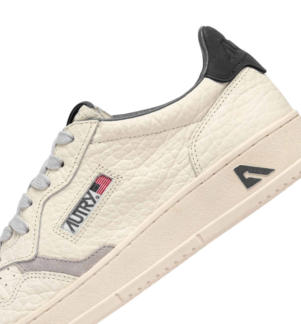 Scarpe uomo AUTRY MEDALIST LOW IN PELLE BLUE DEPTHS E VAPOR