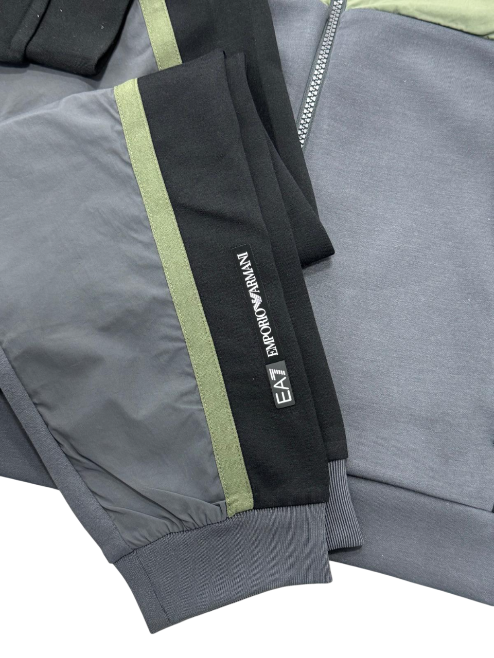 Tuta Uomo EA7 Emporio Armani Nylon e Neoprene