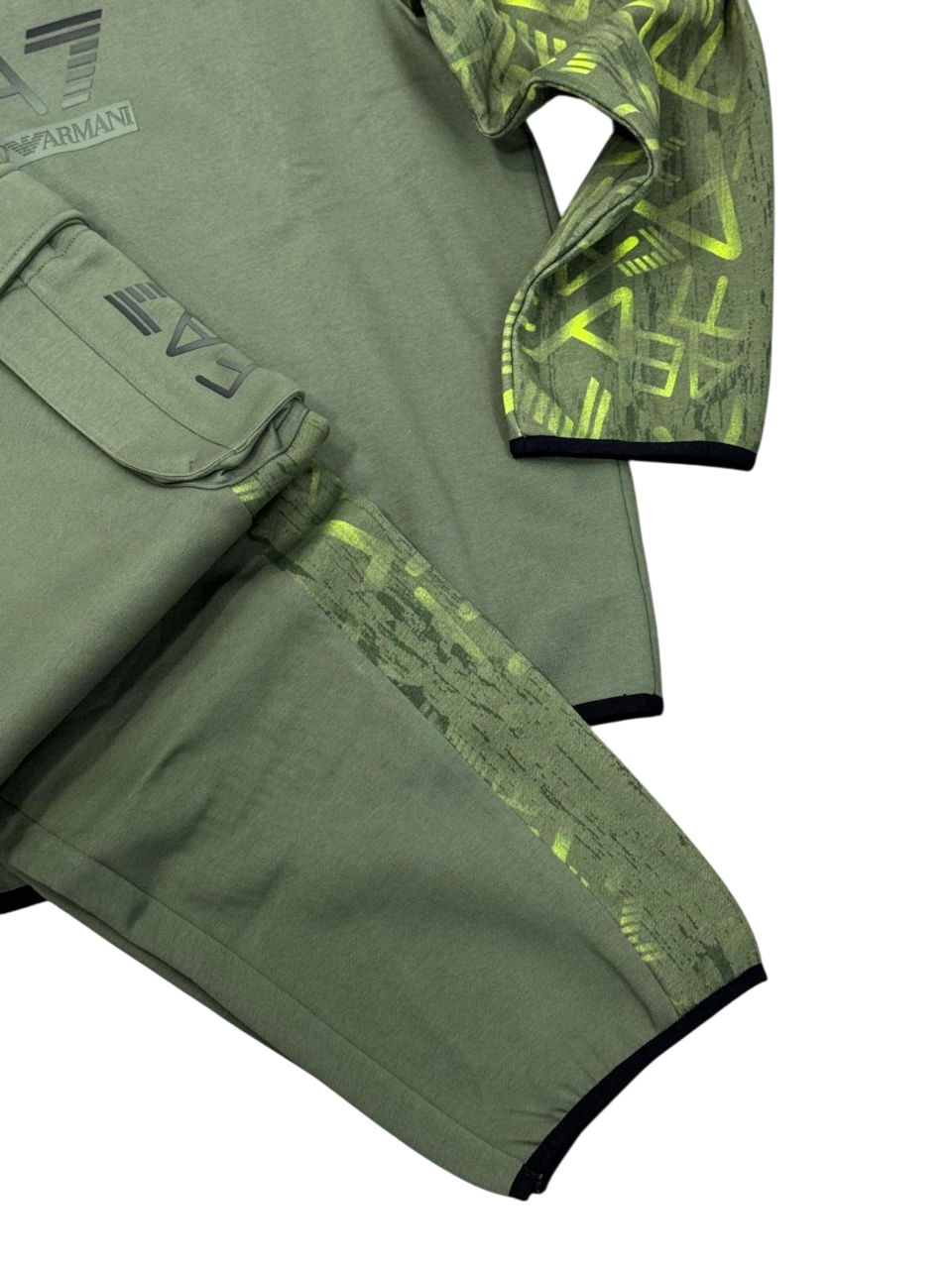 Tuta Uomo EA7 Emporio Armani Graphic Train